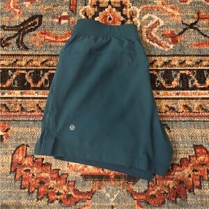 Lululemon Men’s Zeroed In Linerless Short 5" - Size M